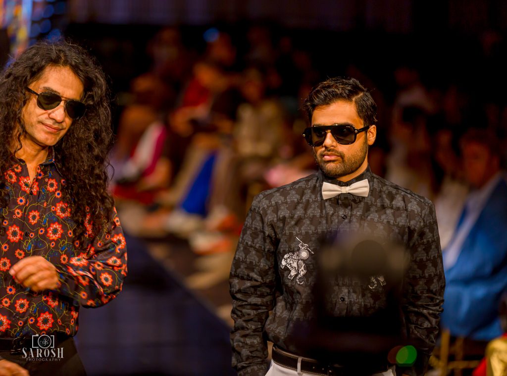 PRINTED WITH EMBROIDERY LONG-SLEEVED 100% COTTON SHIRT