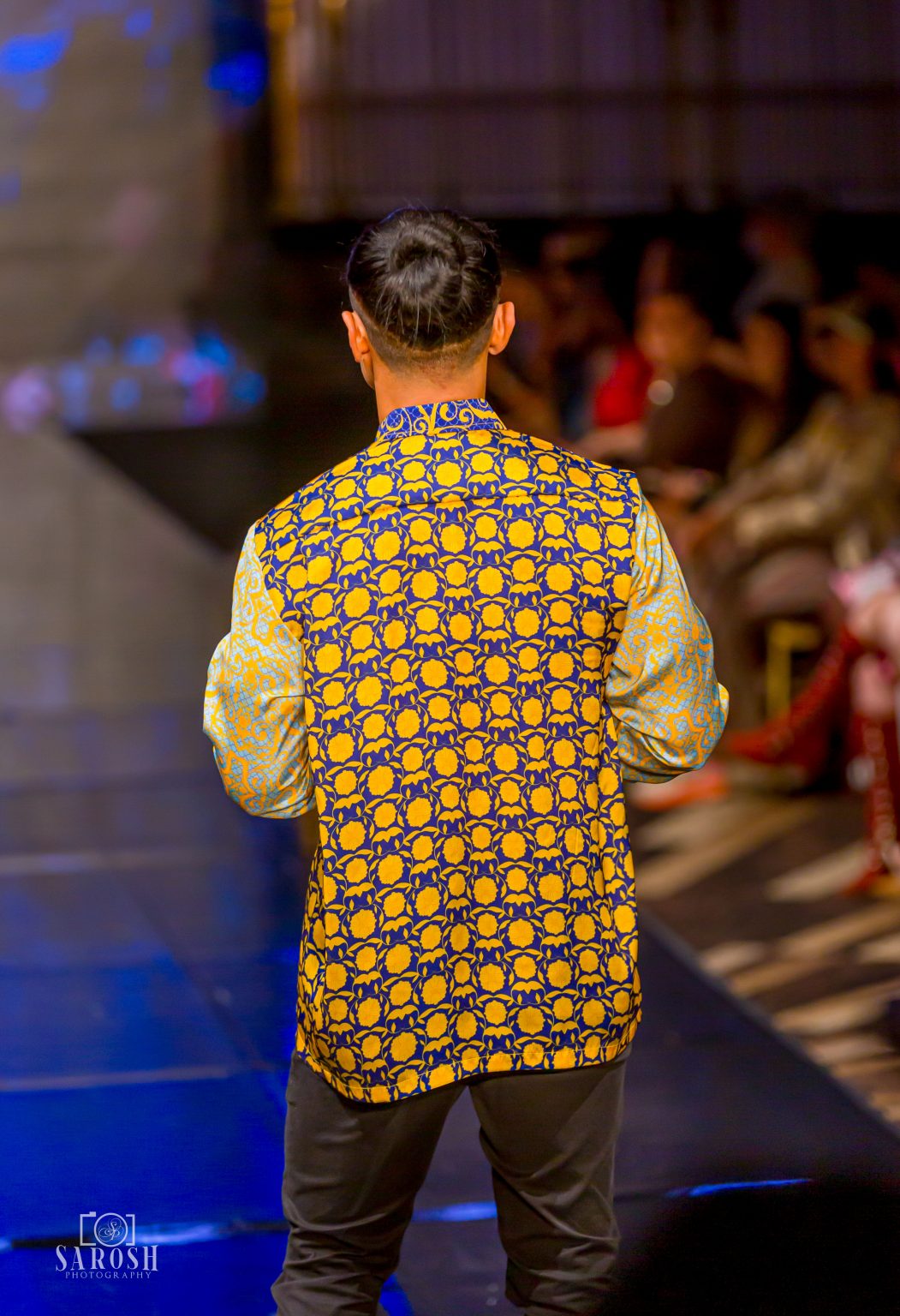 KING AKBAR LONG-SLEEVED 100% SILK SHIRT